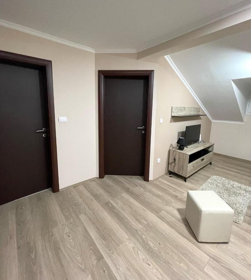Vivko Apartments Veliko Gradište Exterior foto