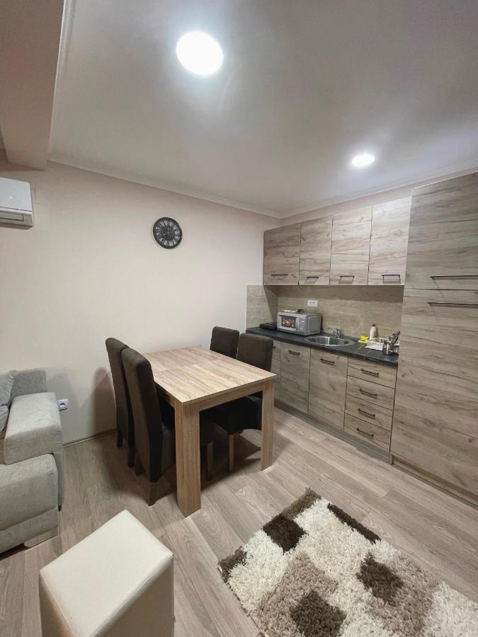 Vivko Apartments Veliko Gradište Exterior foto